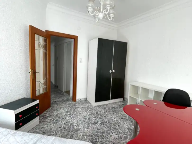 Flat for sale in Calle de Toledo, 30, Ciudad Jardín - Parque Roma Bedroom of Flat for sale in Zaragoza Capital