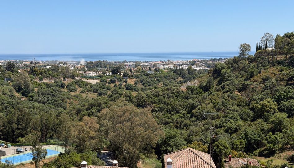 Ático en venta en Calle Benahavis, 29679, Los Arqueros - Puerto del Almendro, Benahavís - imagen 1 Foto 1 de Ático en venta en Calle Benahavis, 29679, Los Arqueros - Puerto del Almendro, Benahavís