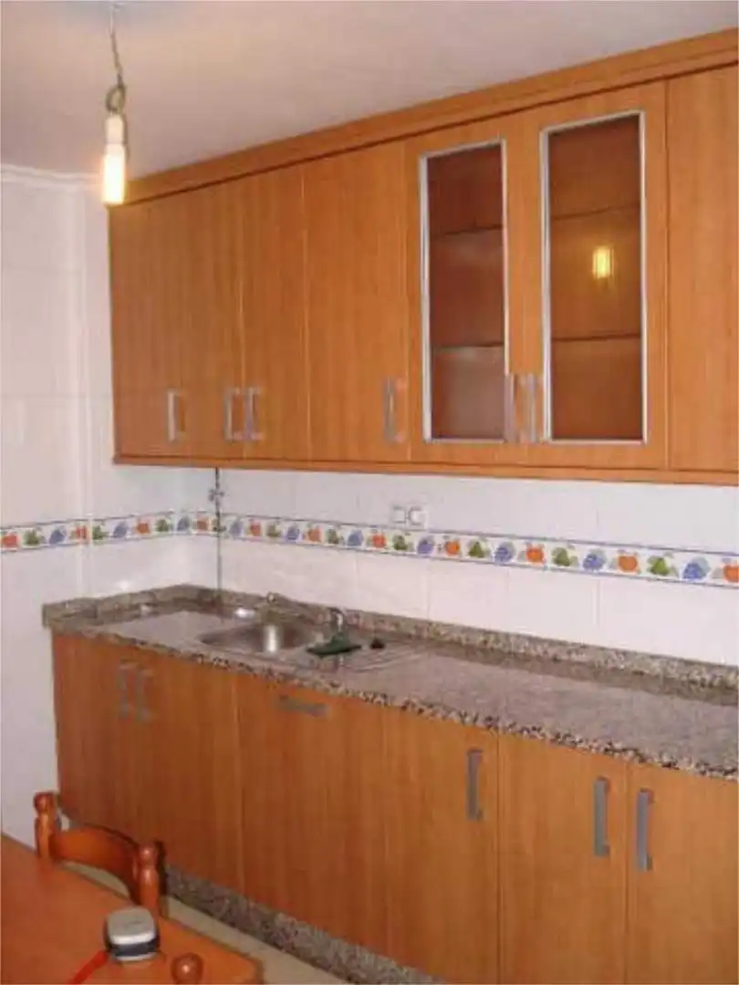 Flat for rent in Mariñamansa Kitchen of Flat for rent in Ourense Capital with Heating and Furnished