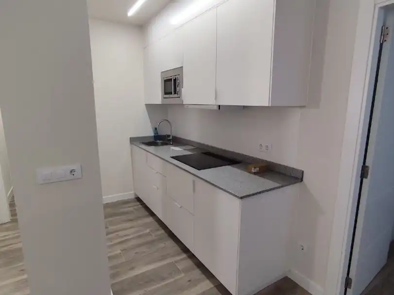 Apartamento de alquiler en Rúa Moreiras, 5, Carballo Cocina de Apartamento de alquiler en Carballo con Aire acondicionado, Calefacción y Amueblado