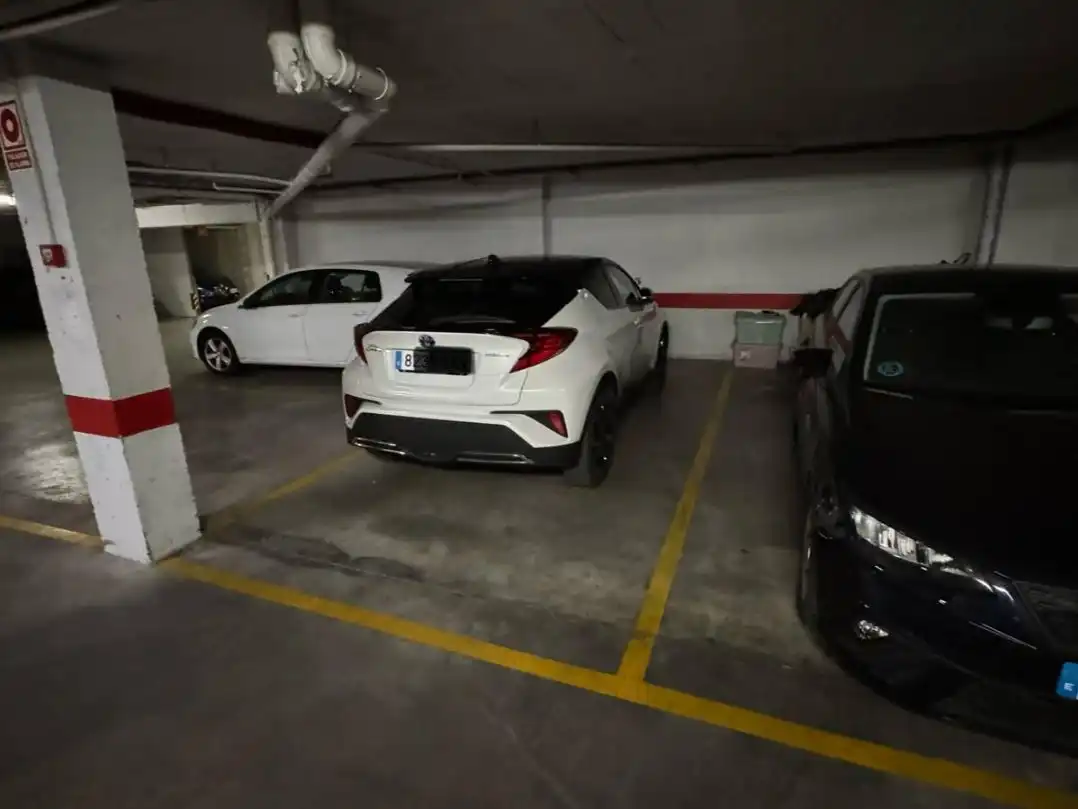 Wohnung zur Miete in Calle Faro, 6, Zona Centro Comercial Torrequebrada Parkplatz von Wohnung zur Miete in Benalmádena mit Klimaanlage, Heizung und Terrasse
