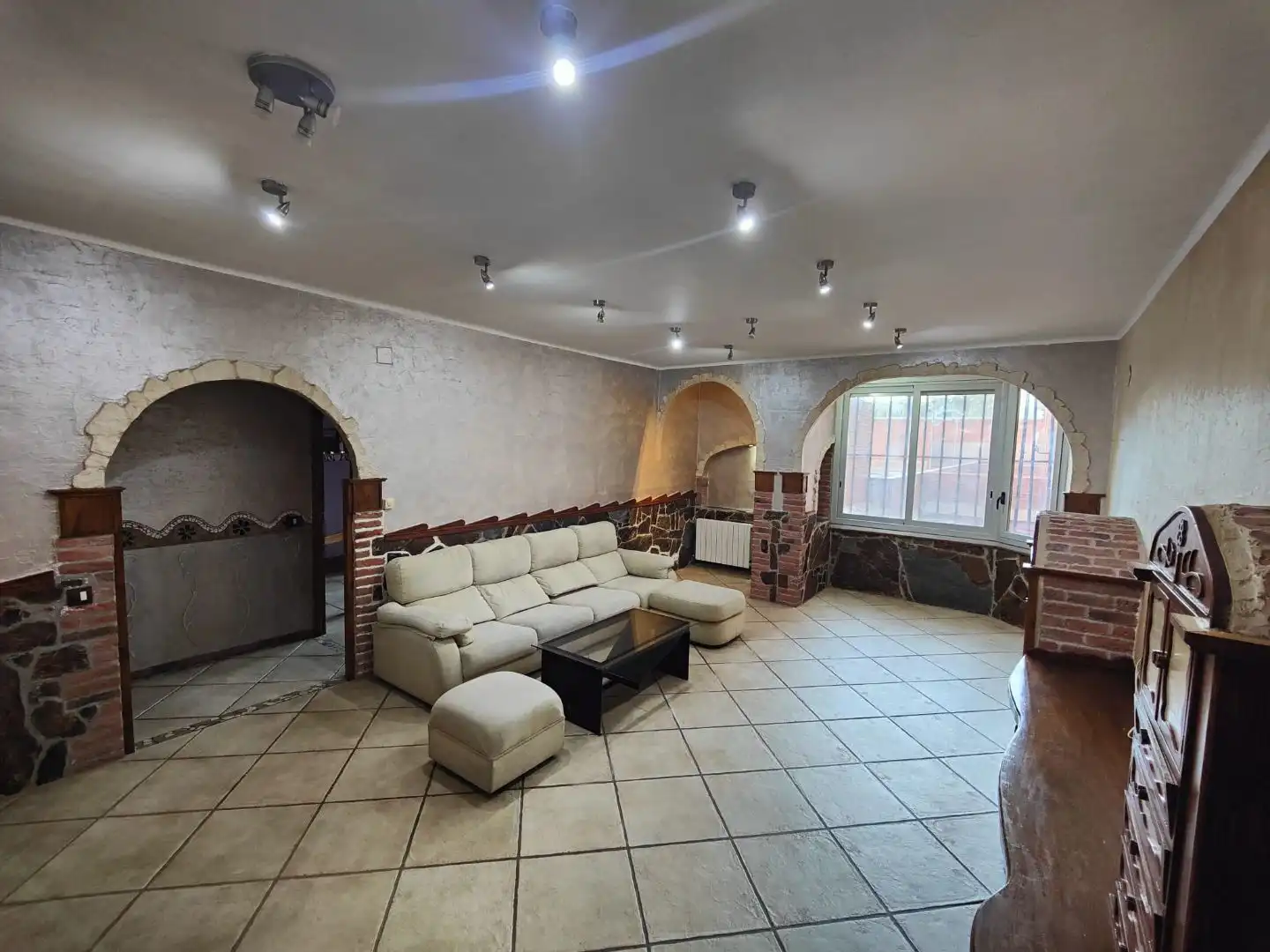 Flat for rent in Terrassa  with Heating