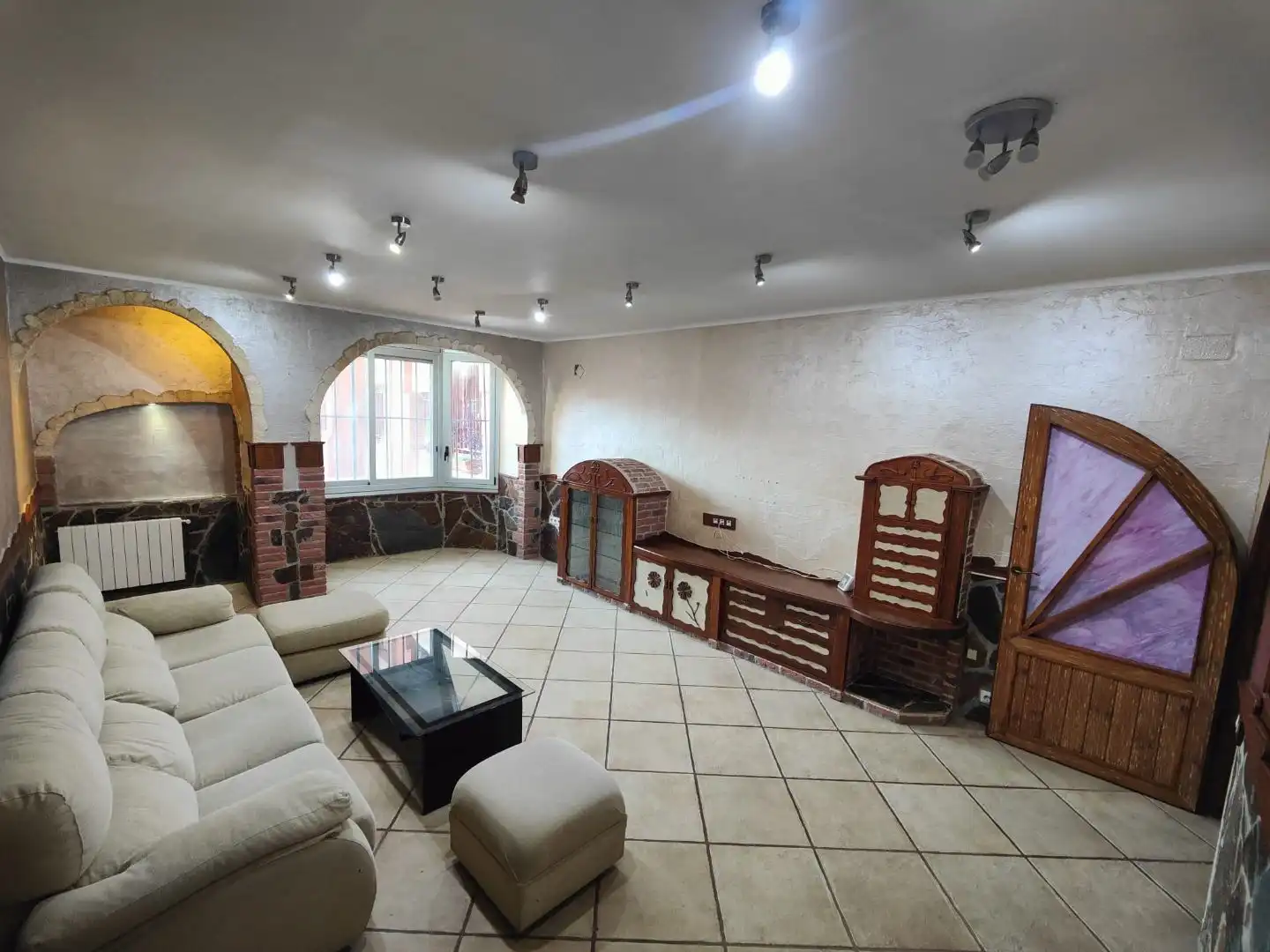Flat for rent in Terrassa  with Heating