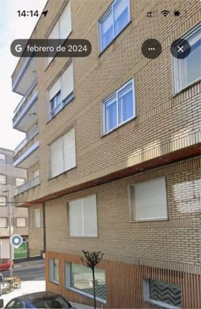 Vista exterior de Piso de alquiler en Arzúa con Calefacción, Trastero y Amueblado