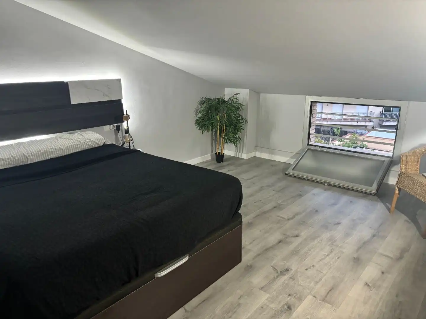 Dúplex de alquiler en Carrer de Tarragona, 7, Sant Pere Nord Habitación de Dúplex de alquiler en Terrassa con Aire acondicionado, Parquet y Terraza