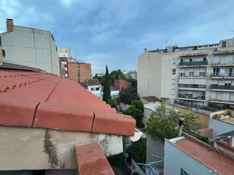 Dúplex de alquiler en Carrer de Tarragona, 7, Sant Pere Nord Vista exterior de Dúplex de alquiler en Terrassa con Aire acondicionado, Parquet y Terraza