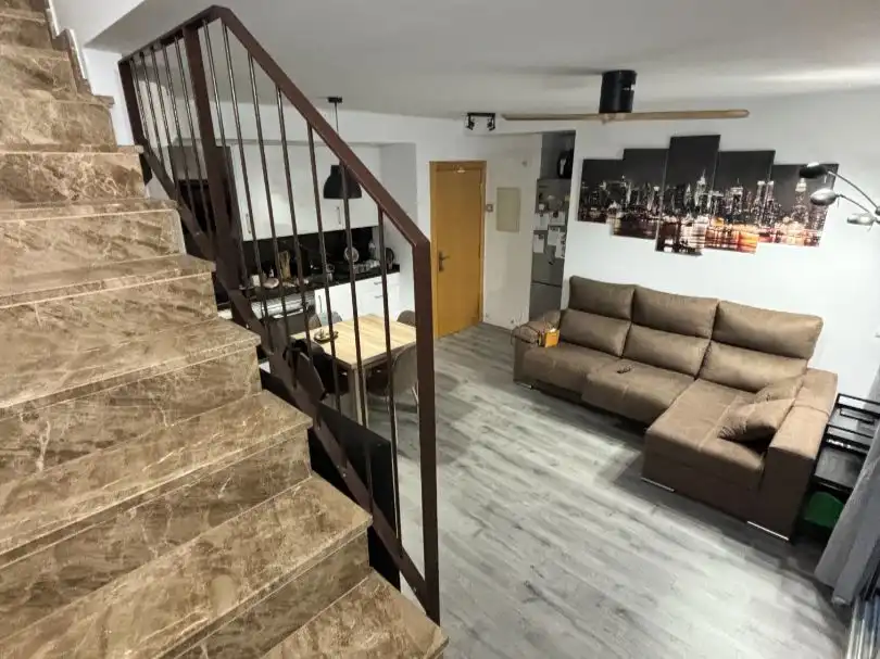 Dúplex de alquiler en Carrer de Tarragona, 7, Sant Pere Nord Dúplex de alquiler en Terrassa con Aire acondicionado, Parquet y Terraza