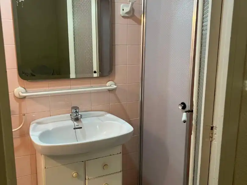 Casa adosada en venta en Plaça de la Pescateria, 5, Cort Baño de Casa adosada en venta en Palma de Mallorca con Terraza y Balcón