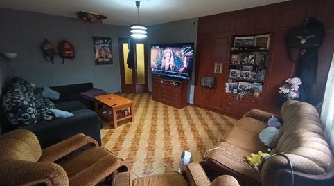 Foto 3 de Casa adosada en venta en Calle Vega de Arriba, 22, La Felguera, Langreo