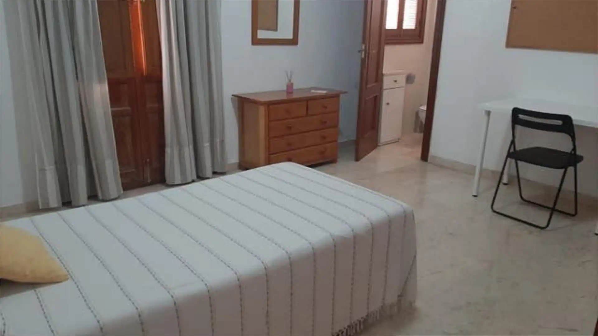 Flat for rent in Osuna Bedroom of Flat for rent in Osuna with Terrace and Furnished