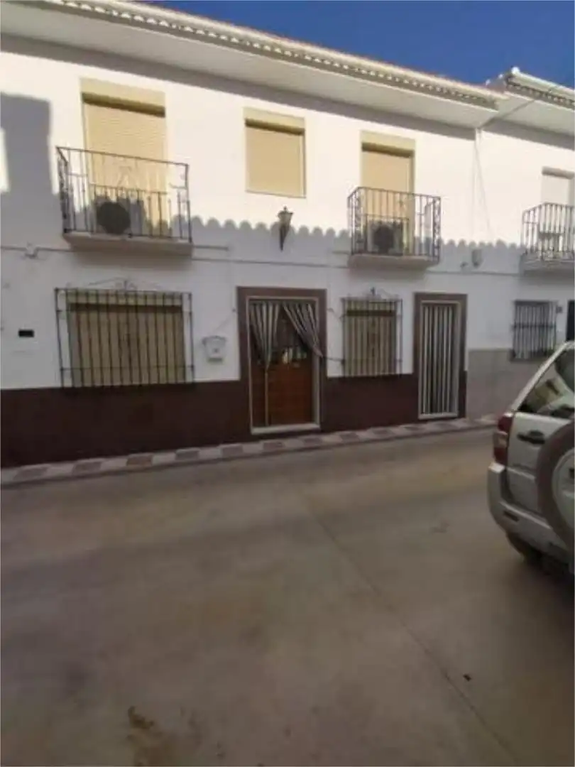 Vista exterior de Casa o chalet en venta en Villanueva de Tapia con Terraza
