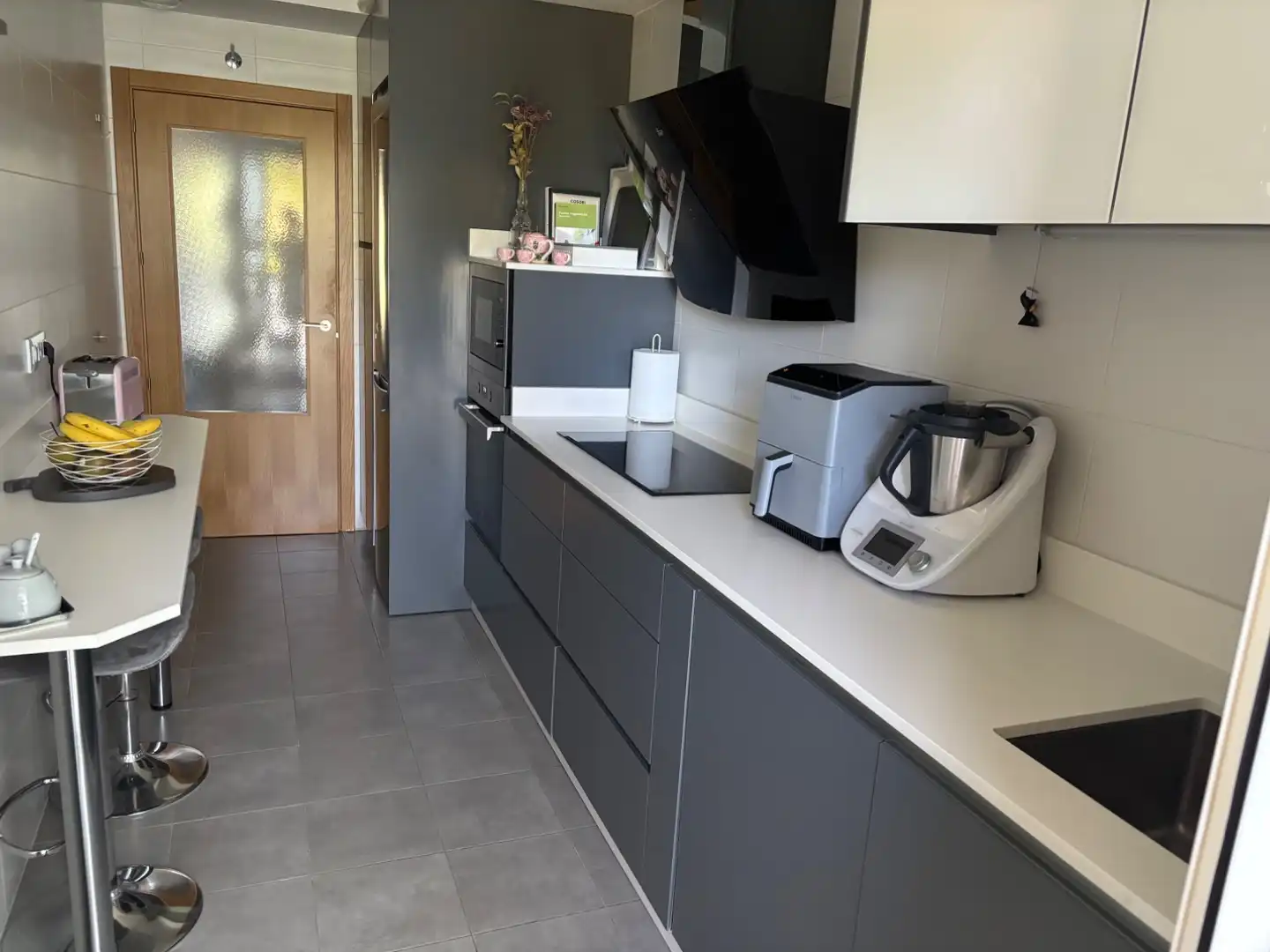 Kitchen of Flat for sale in Cáceres Capital  with Air Conditioner and Balcony