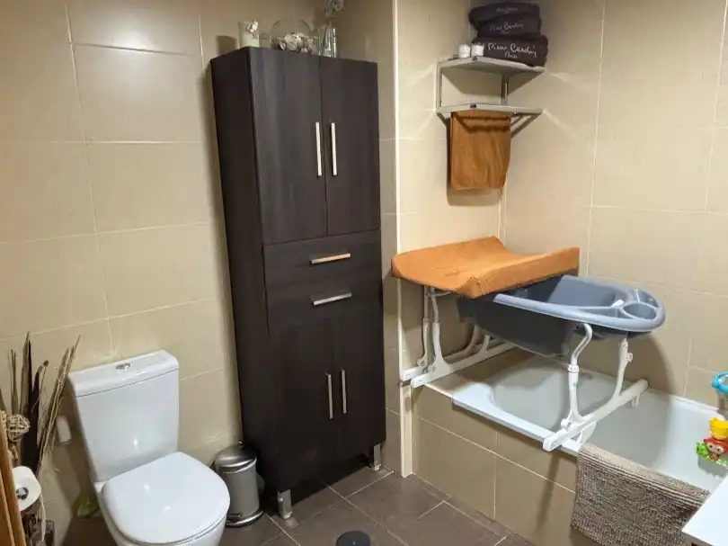 Bathroom of Flat for sale in Cáceres Capital  with Air Conditioner and Balcony