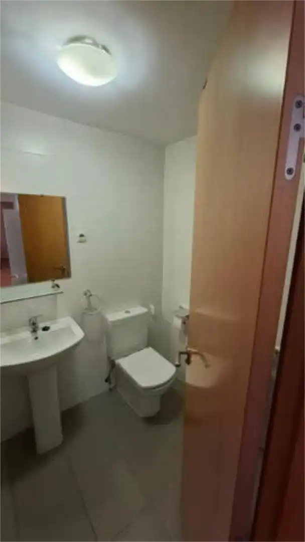 Bany de Apartament de lloguer en Cabanillas del Campo amb Calefacció i Terrassa