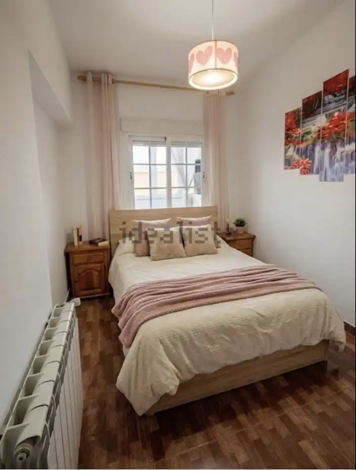 Bedroom of Flat for share in Campo Real