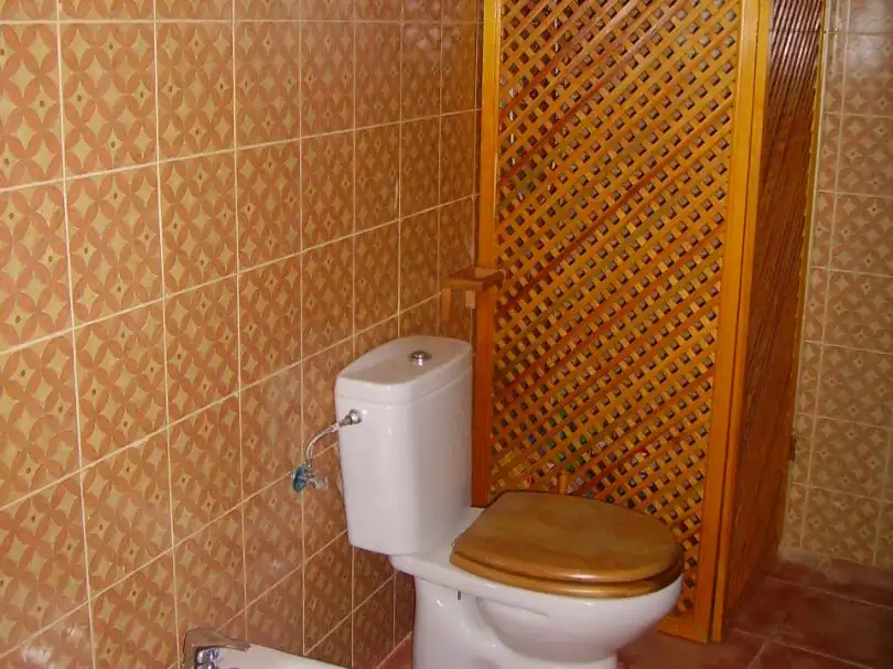 Bany de Pis de lloguer en Sevilla amb Aire condicionat, Calefacció i Parquet