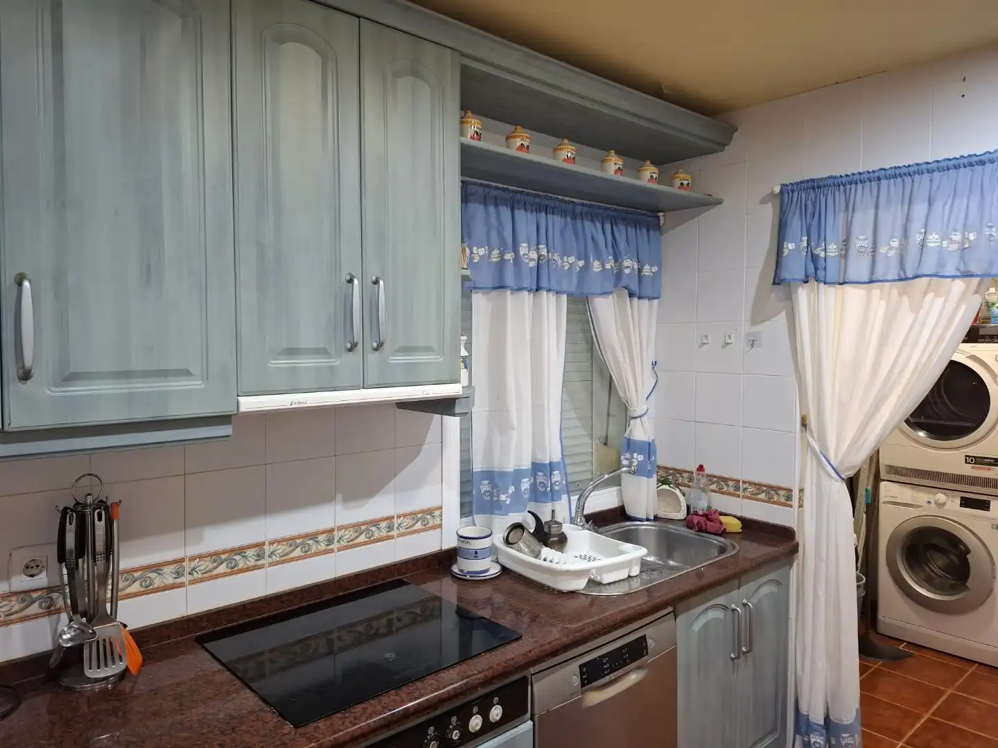 Wohnung zum Verkauf in Avenida Reina Sofía, 7, Costa Ballena Golf Küche von Wohnung zum Verkauf in Rota mit Terrasse, Schwimmbad und Balkon