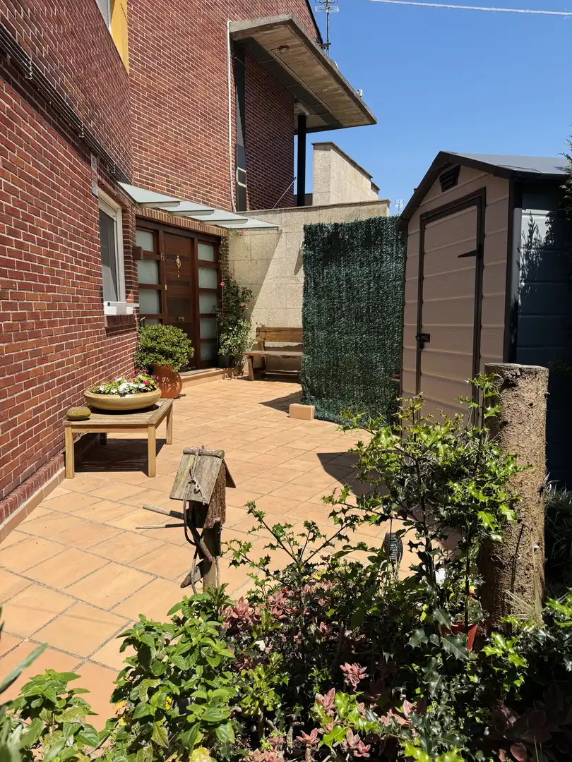 Terraza de Planta baja en venta en Torrelavega  con Calefacción, Jardín privado y Terraza