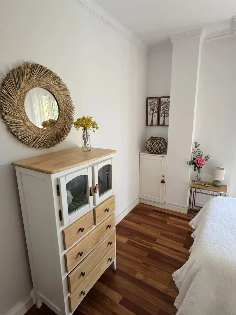Sala de estar de Planta baja en venta en Torrelavega  con Calefacción, Jardín privado y Terraza