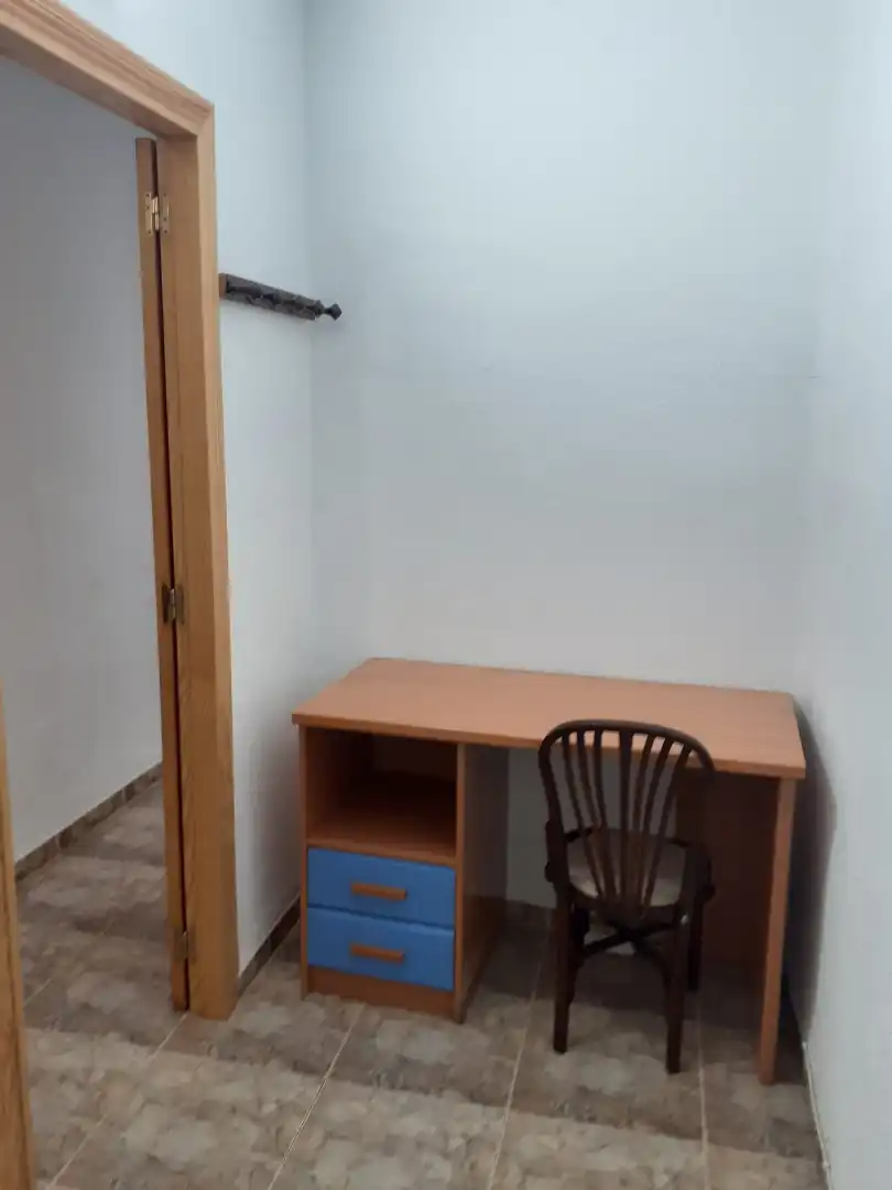 Flat for rent in Carrer d'Albocàsser, 25, Plaza Donoso Cortés - Avenida Magdalena