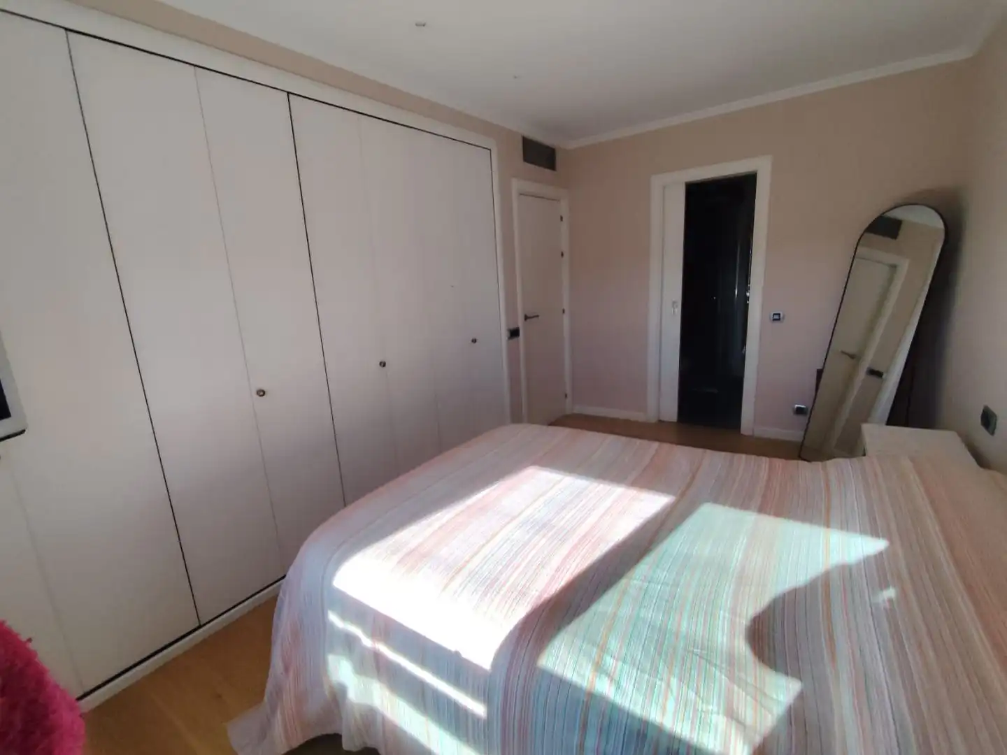 Attic for sale in Carrer de Lluís Vermell, 8, Roquetes - Can Magí Bedroom of Attic for sale in Sant Cugat del Vallès with Air Conditioner, Terrace and Swimming Pool