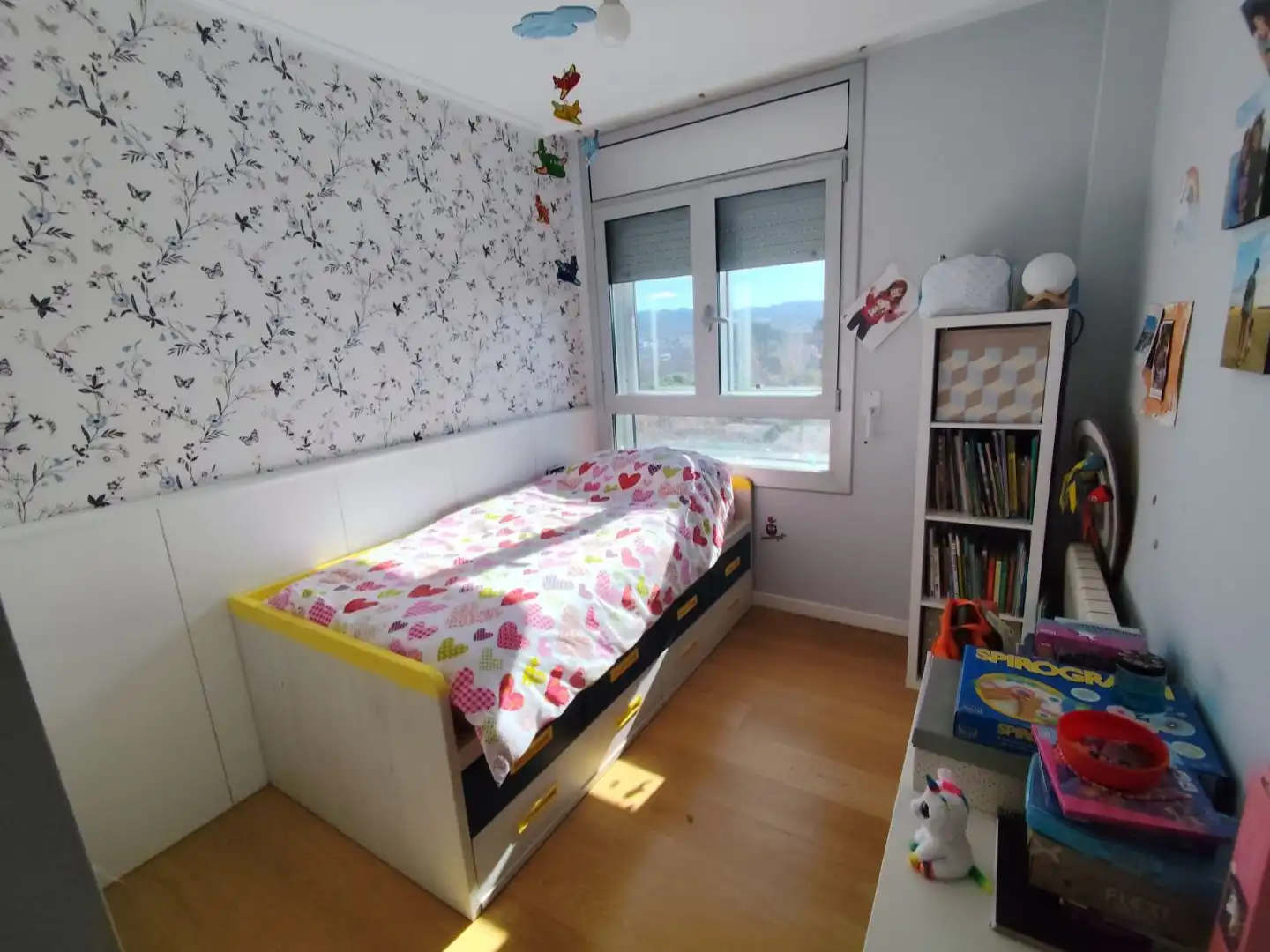 Attic for sale in Carrer de Lluís Vermell, 8, Roquetes - Can Magí Bedroom of Attic for sale in Sant Cugat del Vallès with Air Conditioner, Terrace and Swimming Pool