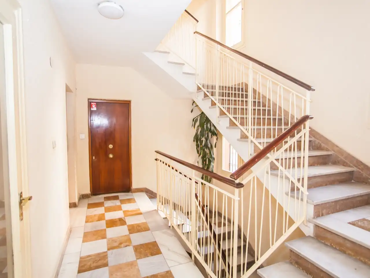 Flat for rent in Calle de Santo Domingo de Silos, 5, El Viso Flat for rent in Madrid with Air Conditioner, Heating and Parquet flooring