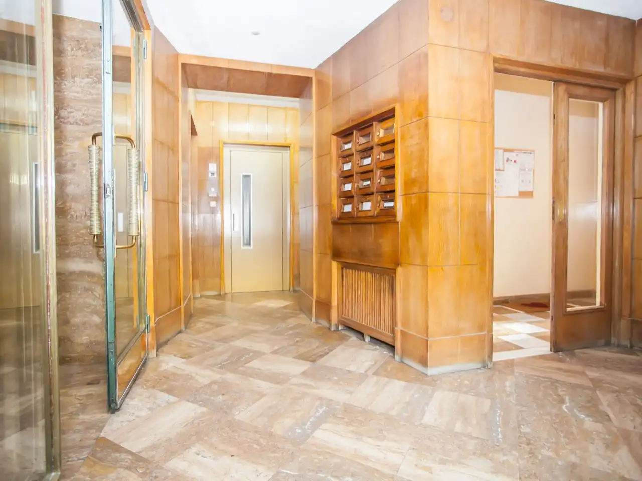 Flat for rent in Calle de Santo Domingo de Silos, 5, El Viso Flat for rent in Madrid with Air Conditioner, Heating and Parquet flooring