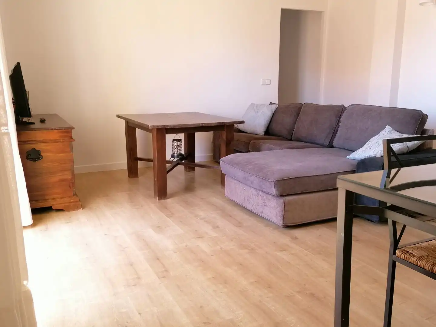 Flat for rent in Avenida Reino de España, 31, Las Salinas Living room of Flat for rent in Roquetas de Mar with Air Conditioner, Heating and Parquet flooring