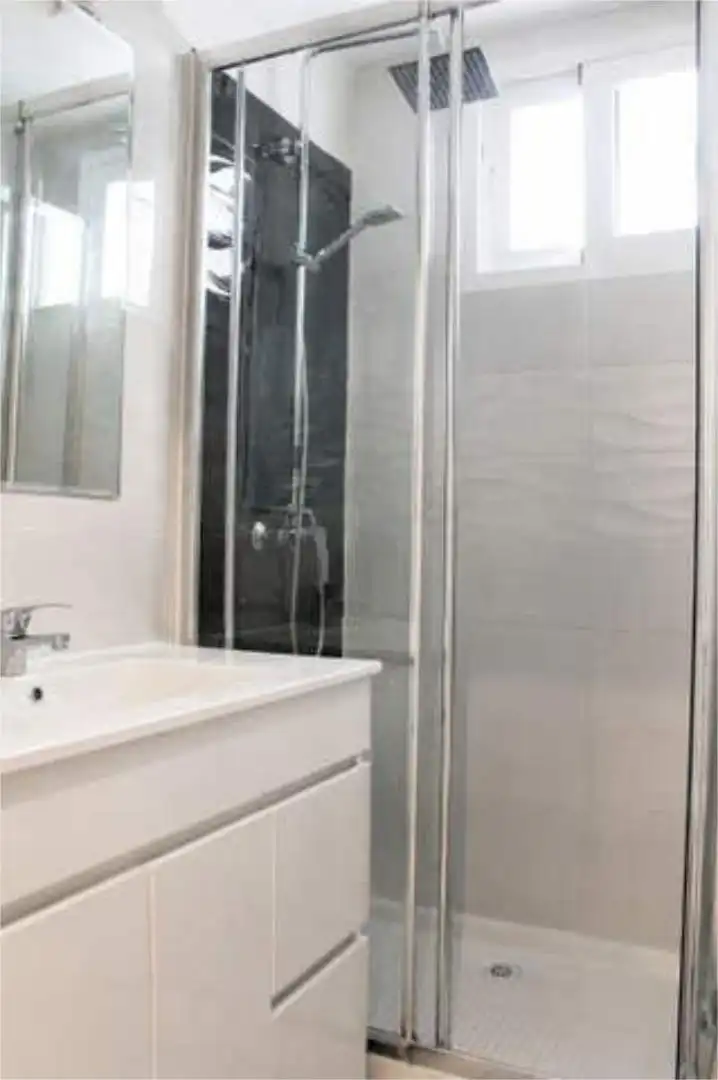 Bany de Pis de lloguer en Córdoba