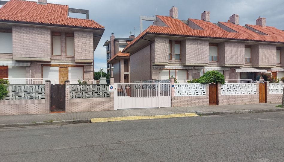Apartamento en venta en Avenida de la Libertad, 74a, El Puntal, Laredo - imagen 1 Foto 1 de Apartamento en venta en Avenida de la Libertad, 74a, El Puntal, Laredo