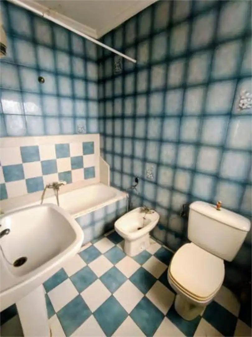 Casa o chalet en venta en Reyes Católicos - Paseo San Antonio Baño de Casa o chalet en venta en Cuenca Capital con Terraza