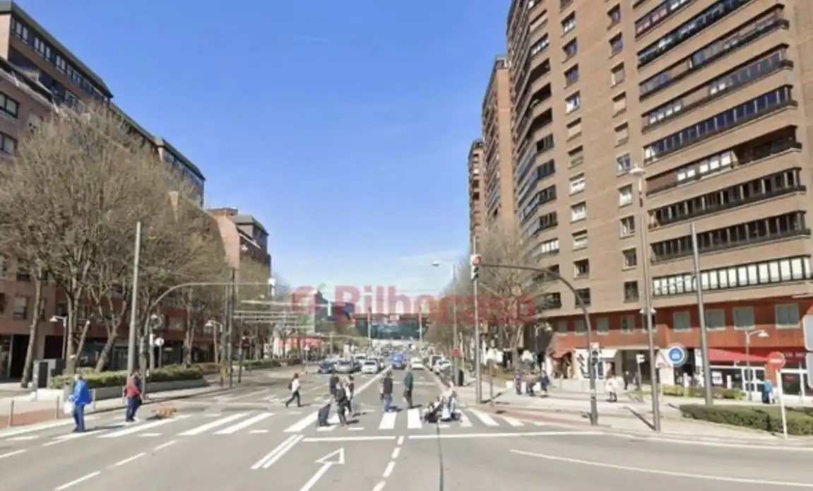 Garatge de lloguer a Juan Antonio Zunzunegui Etorbidea, 3, Basurtu Vista exterior de Garatge de lloguer en Bilbao