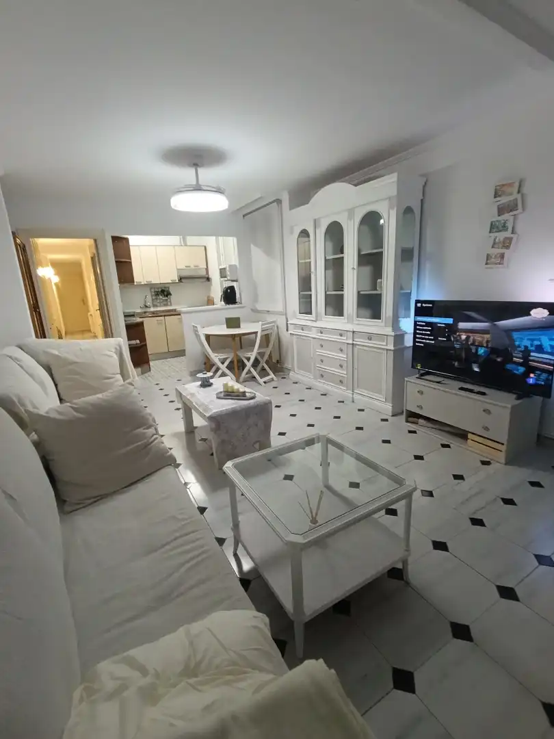 Sala de estar de Piso para compartir en Yecla con Calefacción, Amueblado y Horno