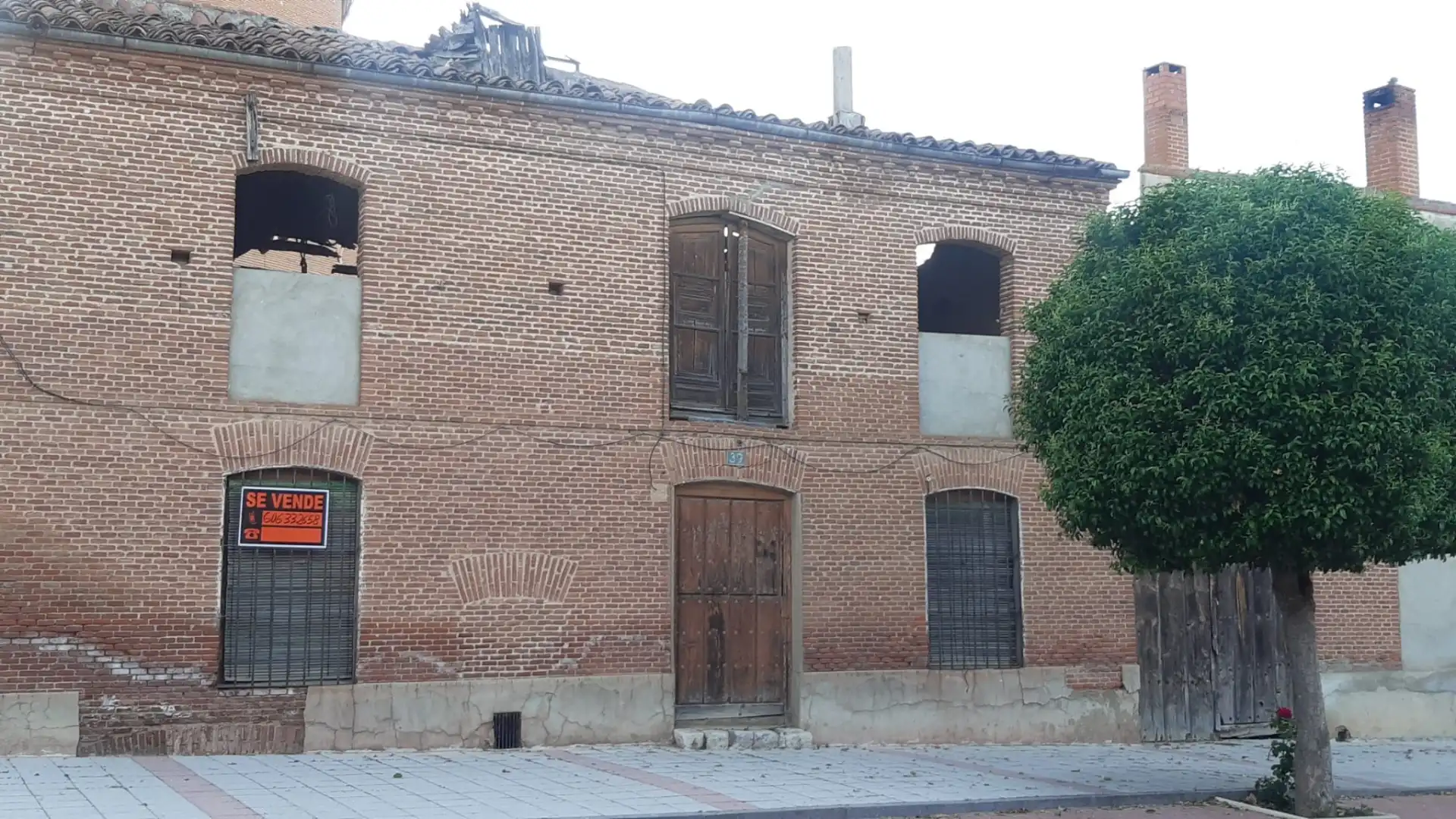 Vista exterior de Casa adosada en venta en Alaejos