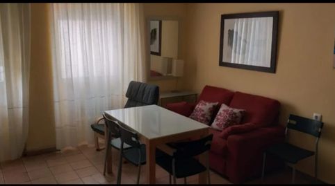 Photo 3 of Flat for rent in Calle Tarfia, 63, Sector Sur - La Palmera - Reina Mercedes, Sevilla Capital
