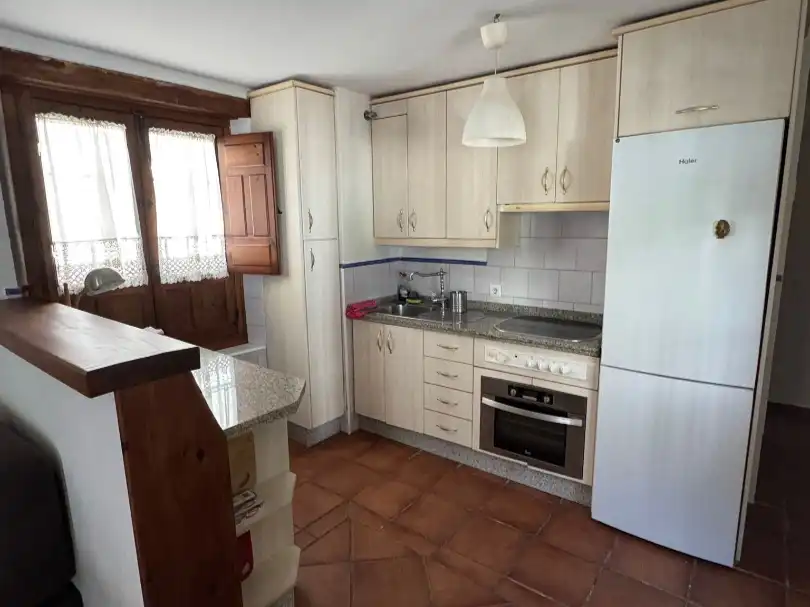 Piso de alquiler en Calleja de Gragea, 5, Casco Histórico - Ribera - San Basilio Cocina de Piso de alquiler en Córdoba Capital con Aire acondicionado