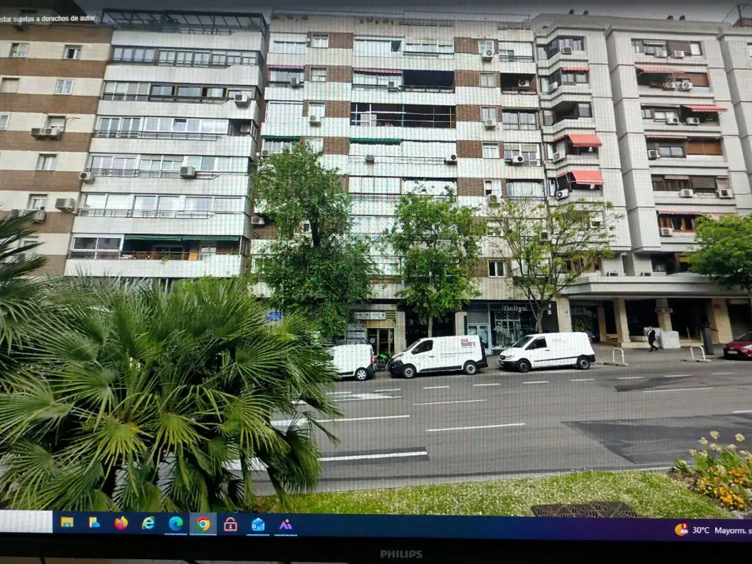 Exterior view of Flat for rent in  Madrid Capital  with Air Conditioner and Terrace