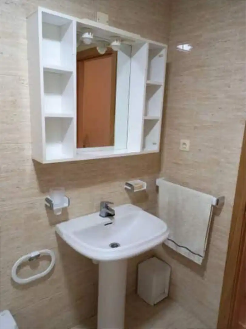 Bathroom of Flat for rent in Ames  with Heating, Storage room and Furnished