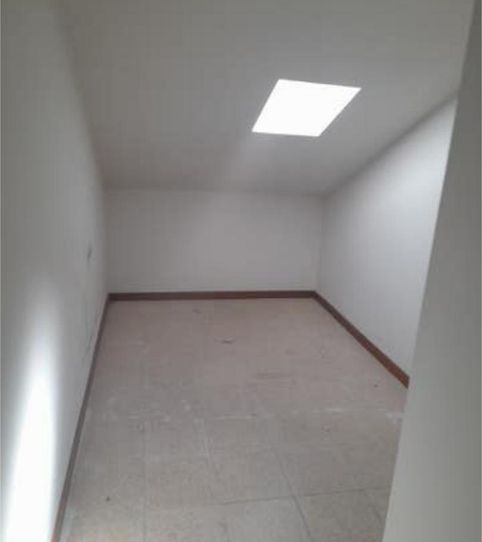 Storage room for rent in San Pedro y San Felices, Burgos Capital - image 2 Photo 2 of Storage room for rent in San Pedro y San Felices, Burgos Capital