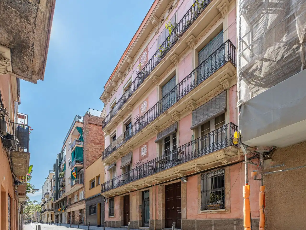Piso en venta en Carrer de Vallfogona, 29, Vila de Gràcia Vista exterior de Piso en venta en Barcelona Capital con Aire acondicionado