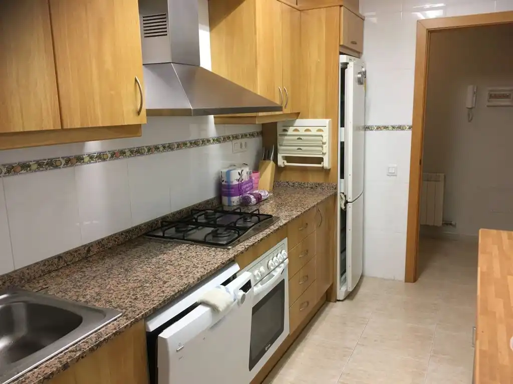 Flat for sale in Avinguda Adelaida, 4, Casc Antic - Nou Cambrils Kitchen of Flat for sale in Cambrils with Air Conditioner, Swimming Pool and Balcony