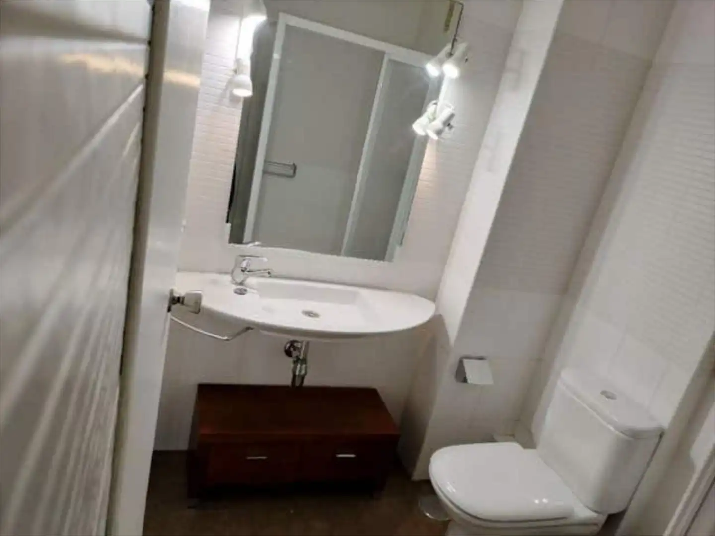 Piso en venta en Pago San José - Princi - Jerez Baño de Piso en venta en Jerez de la Frontera con Jardín privado