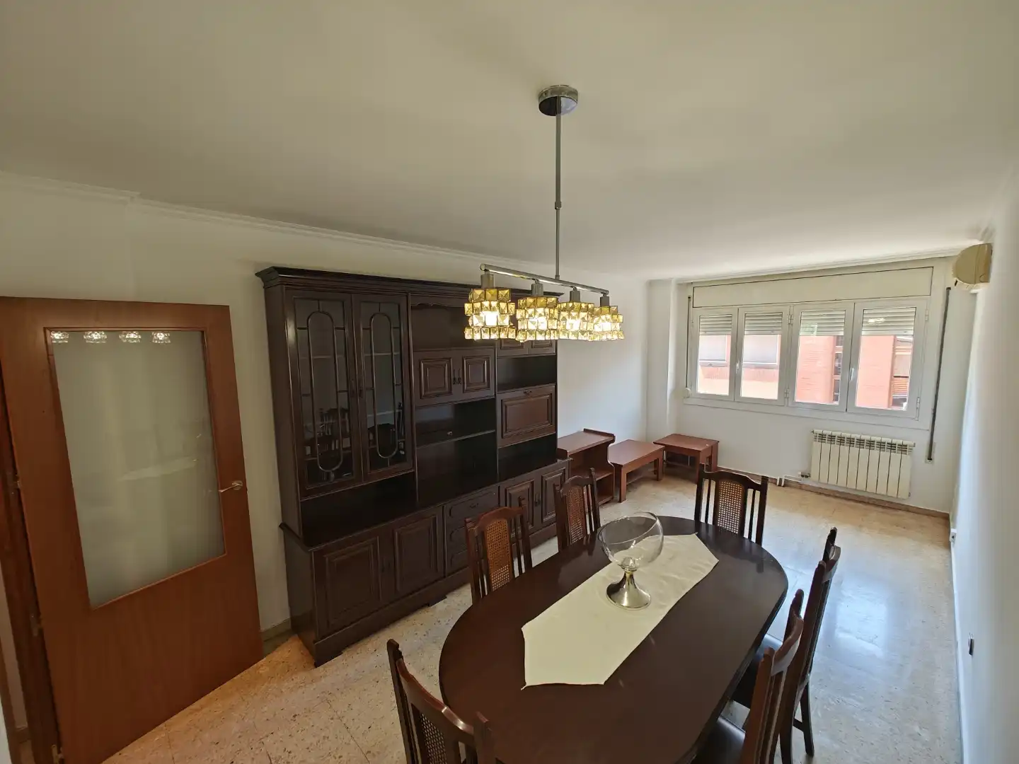 Flat for sale in Carrer de Ferran el Catòlic, 9, Joc de la Bola - Camps d'Esports Dining room of Flat for sale in Lleida Capital with Air Conditioner