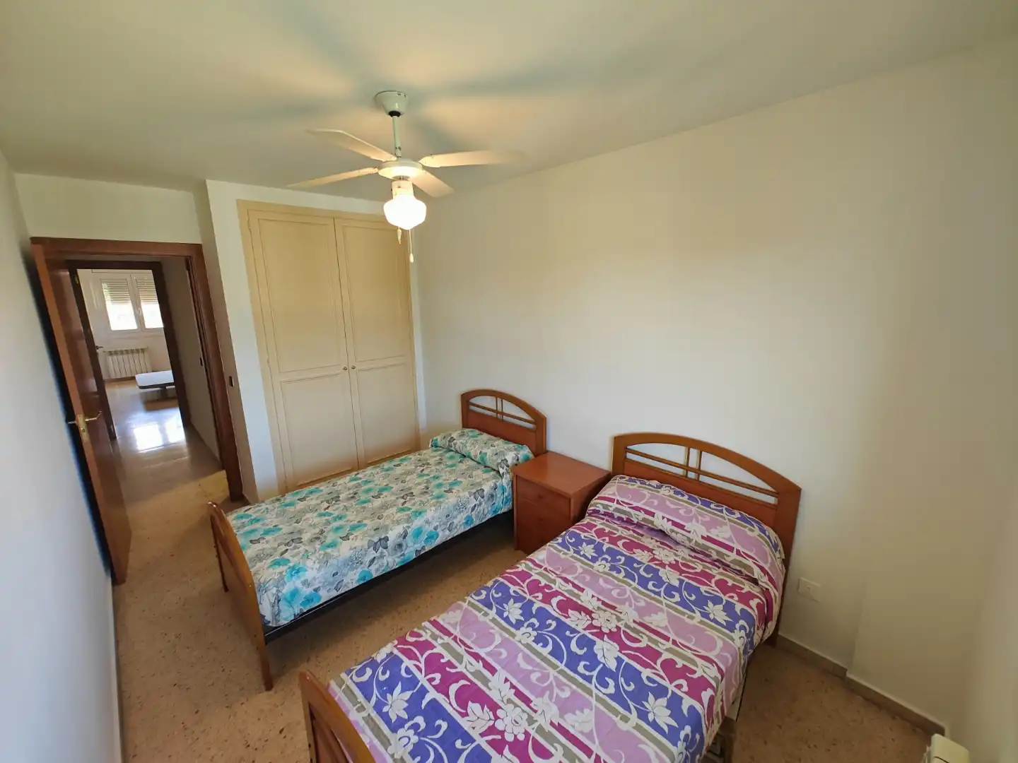 Flat for sale in Carrer de Ferran el Catòlic, 9, Joc de la Bola - Camps d'Esports Bedroom of Flat for sale in Lleida Capital with Air Conditioner