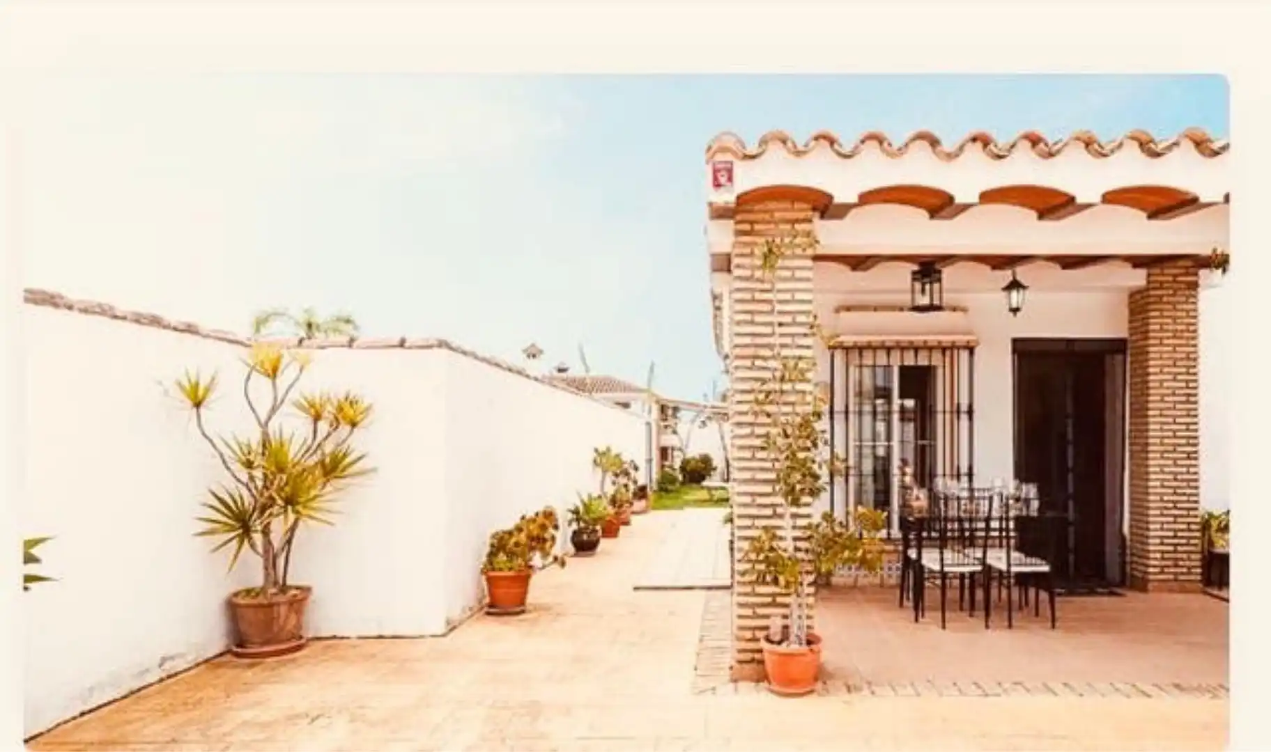 Detached homes for rent in Las Lagunas - Campano Detached homes for rent in Las Lagunas - Campano