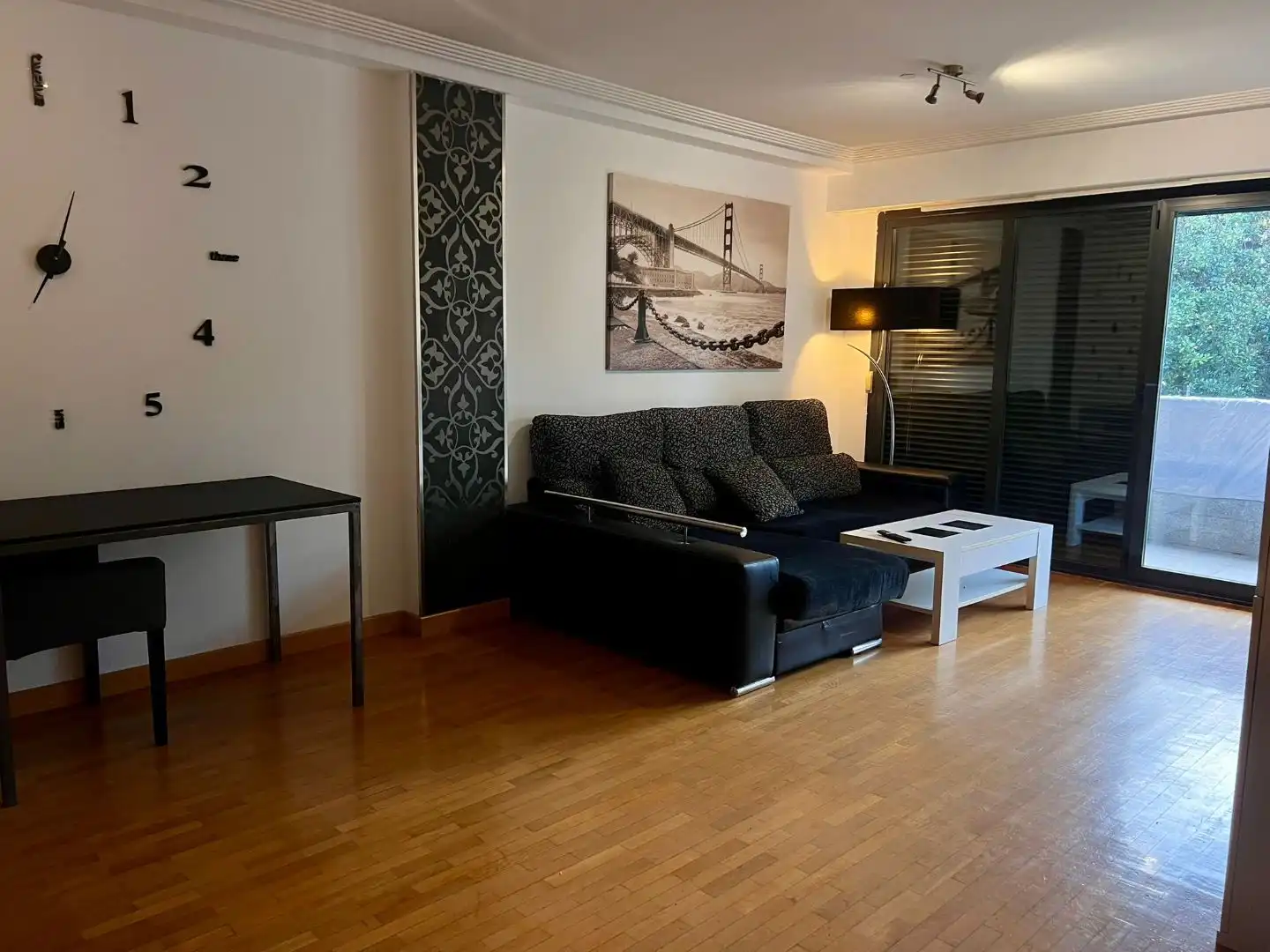 Piso en venta en Barrio Laskibar, 15, Irura Sala de estar de Piso en venta en Irura con Balcón