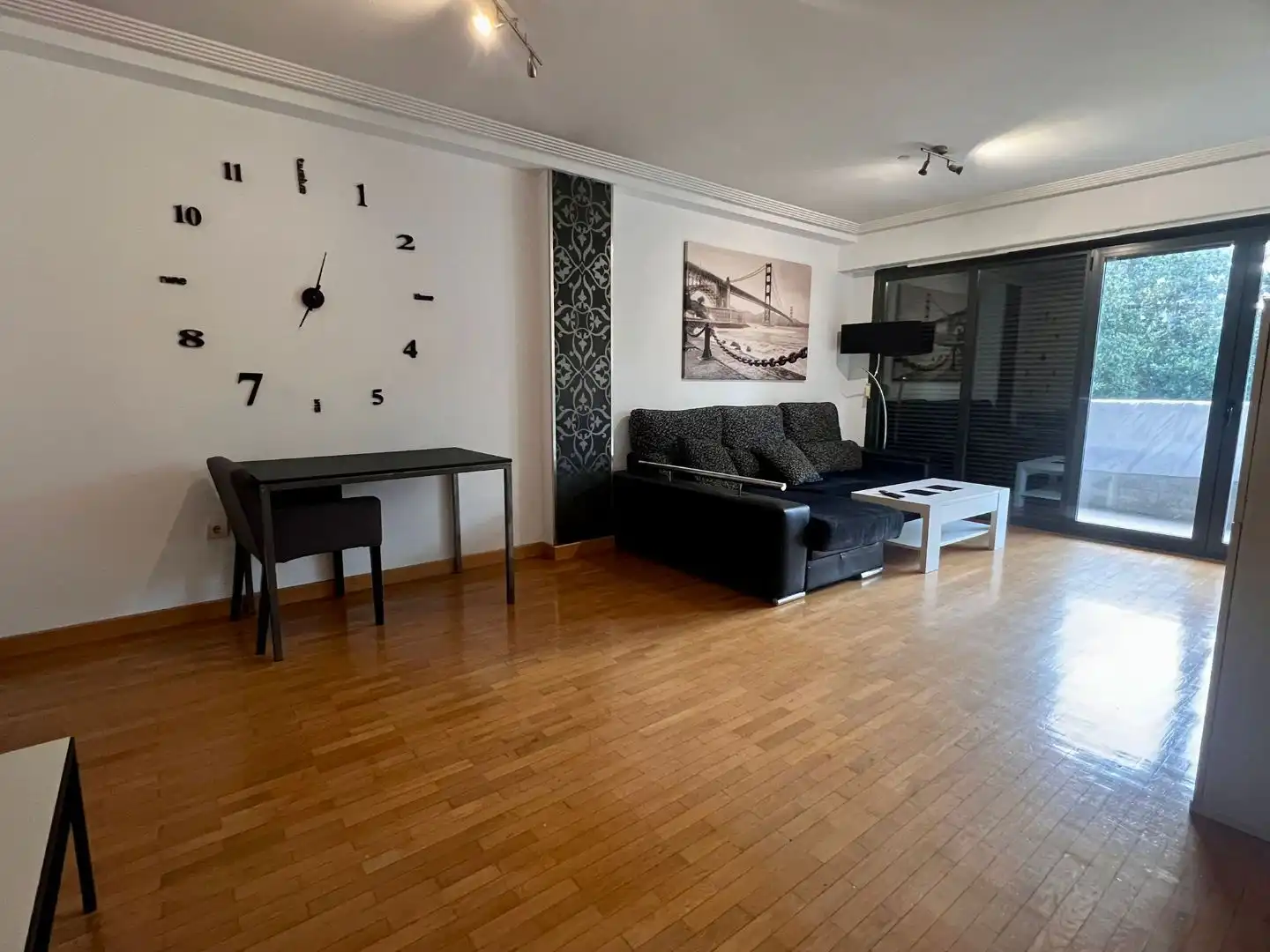 Piso en venta en Barrio Laskibar, 15, Irura Sala de estar de Piso en venta en Irura con Balcón