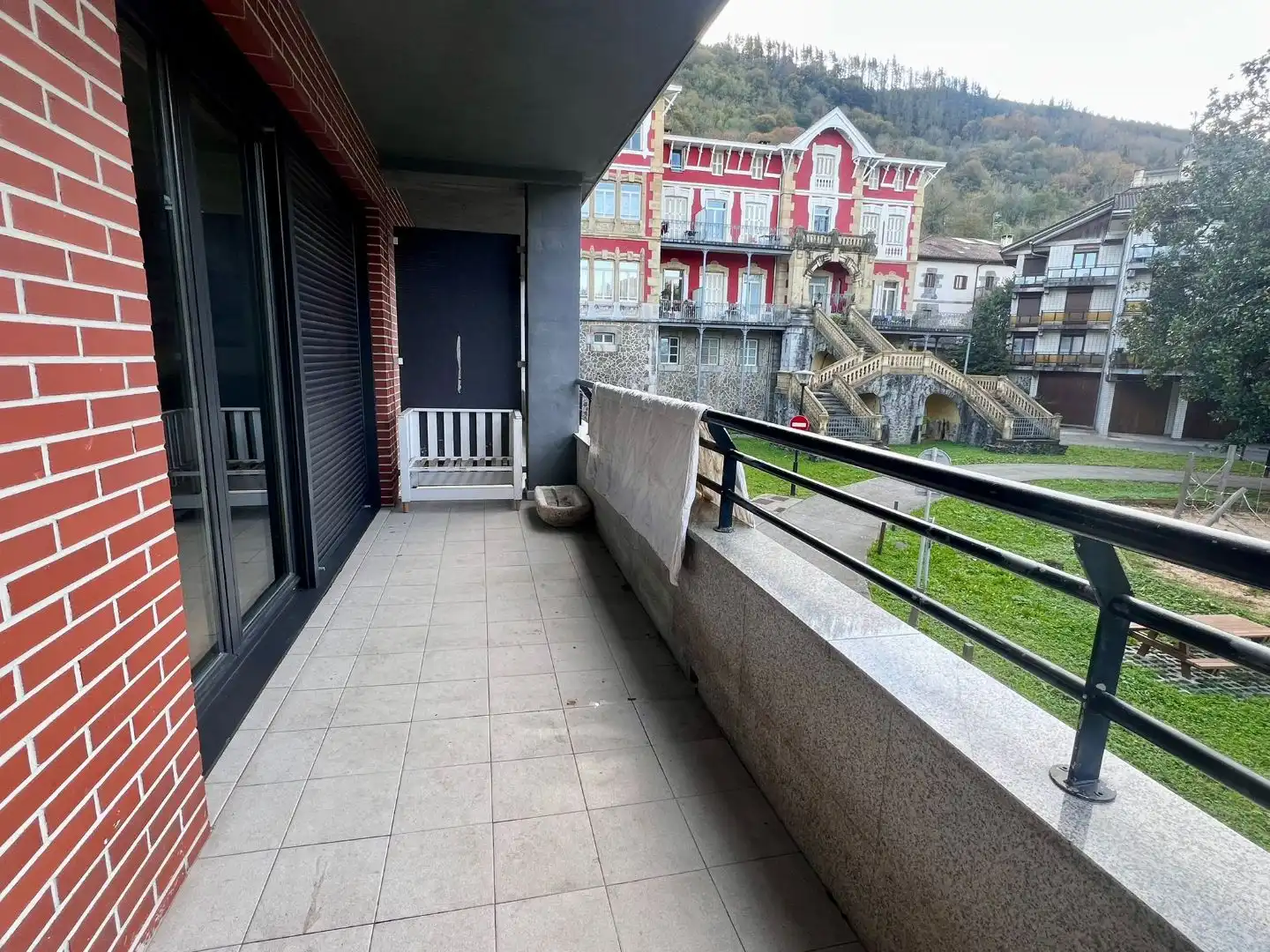 Piso en venta en Barrio Laskibar, 15, Irura Terraza de Piso en venta en Irura con Balcón