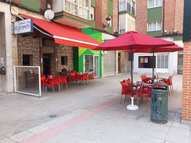 Local comercial en Alquiler en Cuatro Caminos